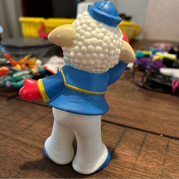 Vintage 1993 Shari‎ Lewis Sailor Lamb Chop PVC Figure 5” - Picture 3 of 3